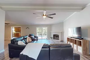120 Mockingbird Ln, Spring Lake, NC 28390 - Photo 5
