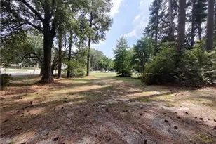 406 Courtland Dr, Sanford, NC 27330 - Photo 17