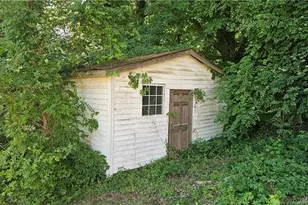 1801 Carthage St, Sanford, NC 27330 - Photo 33