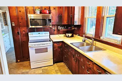 1801 Carthage Street, Sanford, NC 27330 - Photo 13