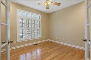 61 Fountain Park Cir, Spring Lake, NC 28390 - Photo 5