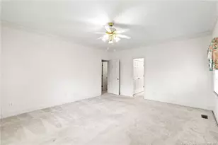 208 Woodsage Cir, Fayetteville, NC 28303 - Photo 27