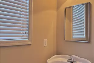 425 Georgetown Cir, Fayetteville, NC 28314 - Photo 7