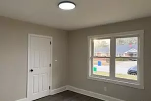 126 Star Hl Ave, Fayetteville, NC 28303 - Photo 9