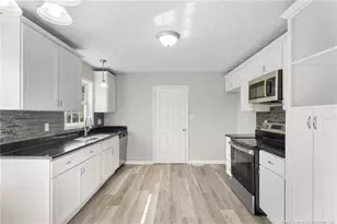 301 Stonewall St, Raeford, NC 28376 - Photo 11