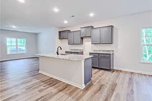 309 Appaloosa Dr, Spring Lake, NC 28390 - Photo 9