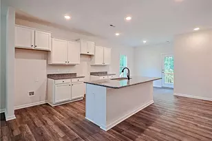 331 Appaloosa Dr, Spring Lake, NC 28390 - Photo 7