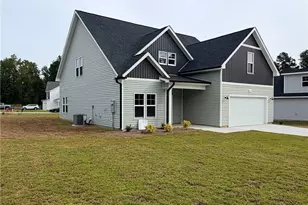 161 Ainsdale Warren Ct, Raeford, NC 28376 - Photo 3