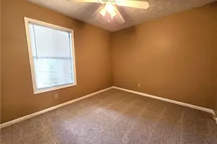 6801 Willowbrook Dr, Fayetteville, NC 28314 - Photo 17