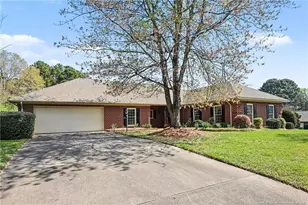 1109 Radcliff Dr, Sanford, NC 27330 - Photo 3
