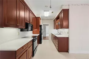 1109 Radcliff Dr, Sanford, NC 27330 - Photo 25