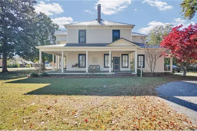 115 N Magnolia Street, Raeford, NC 28376 - Photo 1