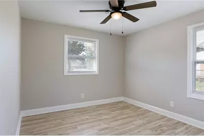 1002 Able Street, Elizabethtown, NC 28337 - Photo 13