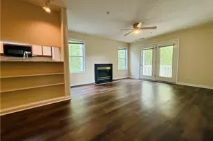349 Waterdown Dr, Fayetteville, NC 28314 - Photo 3