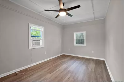 305 E Third Street, Parkton, NC 28371 - Photo 21