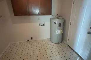 4413 Chesterbrook Dr, Fayetteville, NC 28314 - Photo 11