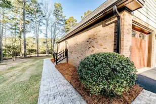 1905 Wedgewood Dr, Sanford, NC 27332 - Photo 5