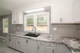 3502 Greenwood Dr, Fayetteville, NC 28311 - Photo 9