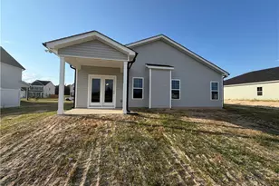 193 Seaford Ln, Aberdeen, NC 28315 - Photo 17