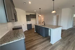 193 Seaford Ln, Aberdeen, NC 28315 - Photo 5
