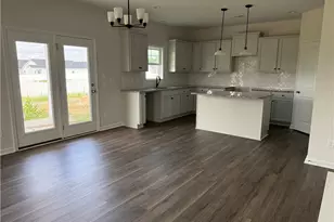 561 Ashley Hts Dr Lot 17, Aberdeen, NC 28315 - Photo 5