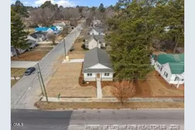 206 S Wall Street, Benson, NC 27504 - Photo 23