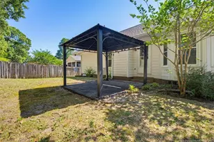 2926 Coachway Dr, Fayetteville, NC 28306 - Photo 45