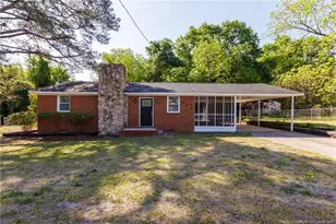 201 Scarborough St, Spring Lake, NC 28390 - Photo 1