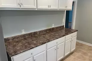 1815 Cherokee Dr, Fayetteville, NC 28303 - Photo 5