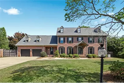437 Kingsford Road, Fayetteville, NC 28314 - Photo 1