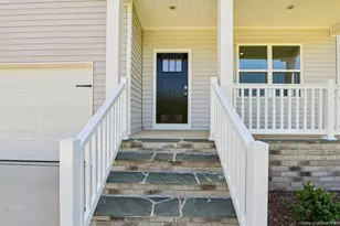 190 Charlies Bnd Wy, Spring Lake, NC 28390 - Photo 3