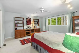209 Lakeview Dr, Sanford, NC 27322 - Photo 9