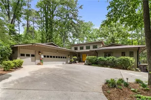 209 Lakeview Dr, Sanford, NC 27322 - Photo 5
