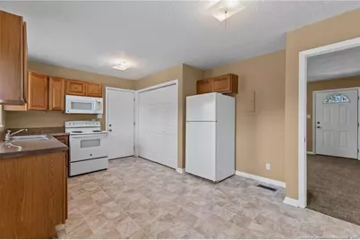 314 Cartwright Drive, Fayetteville, NC 28303 - Photo 7