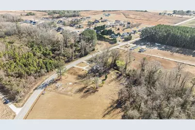 1737 W Carthage Road, Lumberton, NC 28360 - Photo 17
