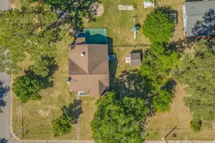 2201 N McMillan Ave, Lumberton, NC 28358 - Photo 37