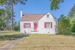 2201 N McMillan Ave, Lumberton, NC 28358 - Photo 1