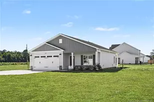 33 Evelene Wy, Clinton, NC 28328 - Photo 1