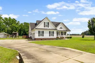5616 Royal Pines Cir, Wade, NC 28395 - Photo 1