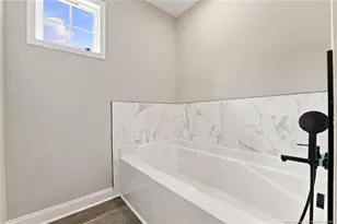 26820 Peach Orchard Rd, Wagram, NC 28396 - Photo 21