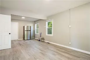 819 Isley St, Fayetteville, NC 28305 - Photo 3