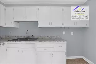 6561 Stillwater Dr, Fayetteville, NC 28304 - Photo 11