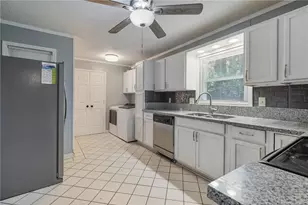 6341 Kincross Ave, Fayetteville, NC 28304 - Photo 17