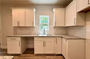 110 Driftwood Ct, Sanford, NC 27330 - Photo 13