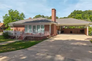 502 N Main St, Salemburg, NC 28385 - Photo 29