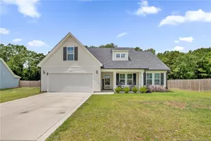 32 Finch Ln, Parkton, NC 28371 - Photo 1