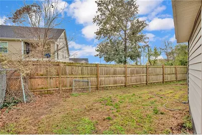 326 Hawley Lane, Fayetteville, NC 28301 - Photo 23
