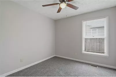 5816 Bloomsbury Drive, Fayetteville, NC 28306 - Photo 39