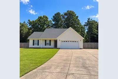 118 Woodbine Drive, Raeford, NC 28376 - Photo 1