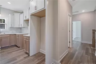 1046 White Plains Dr, Fayetteville, NC 28312 - Photo 21